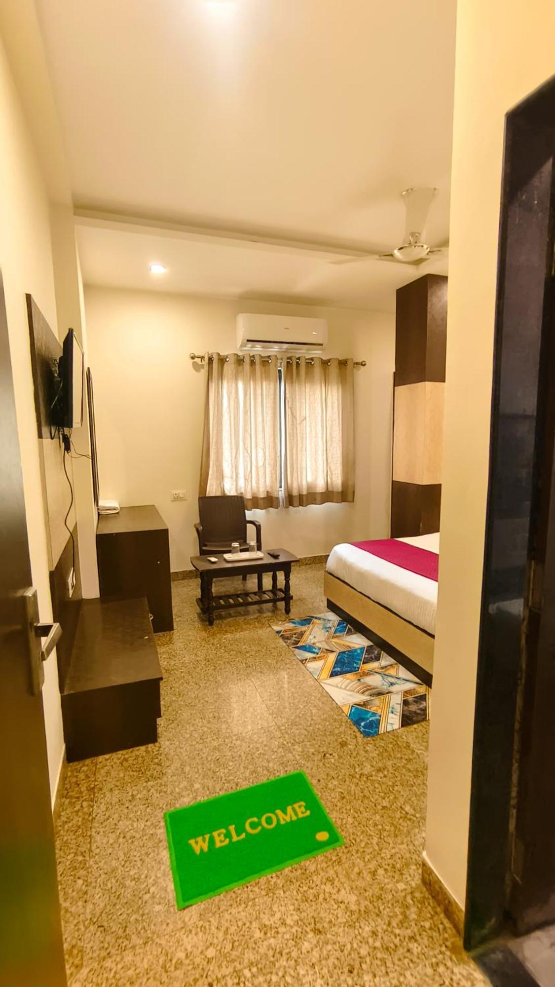 Hotel Rajputana Palace ウダイプル エクステリア 写真