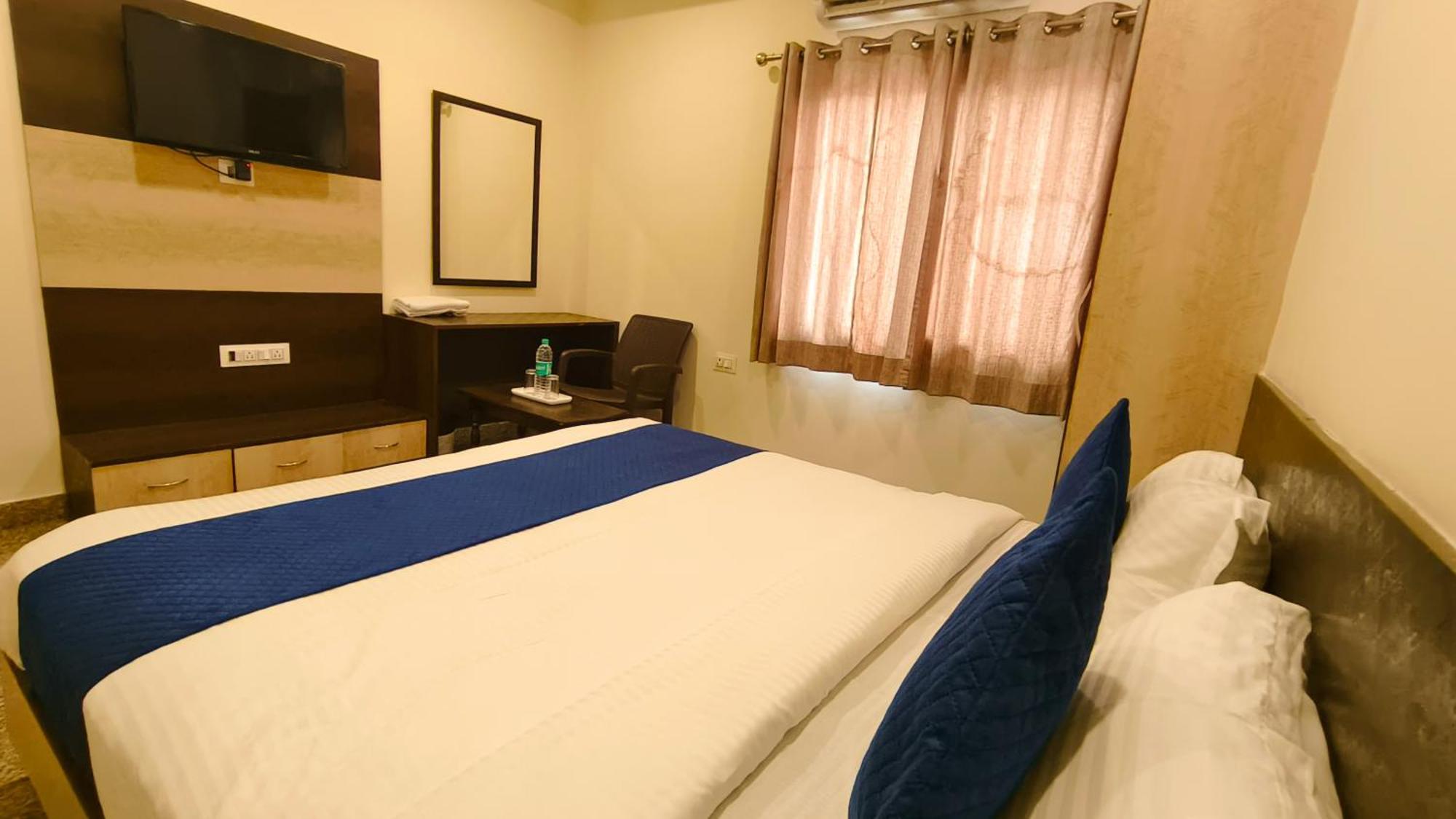 Hotel Rajputana Palace ウダイプル エクステリア 写真